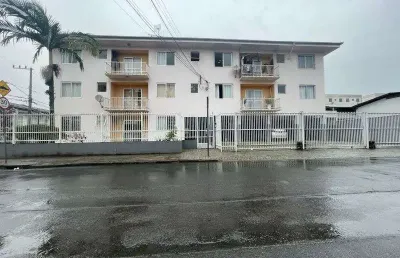 Apartamento com 3 quartos para alugar na Rua Santa Maria, 449, Floresta, Joinville