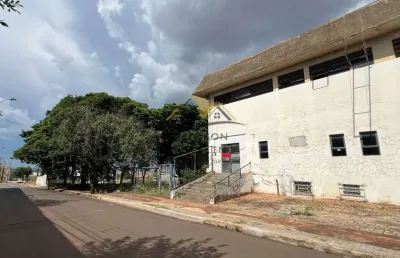 Ponto comercial para alugar na rua maceió, 100, boa vista, londrina, 4136 m2 por r$ 70.000