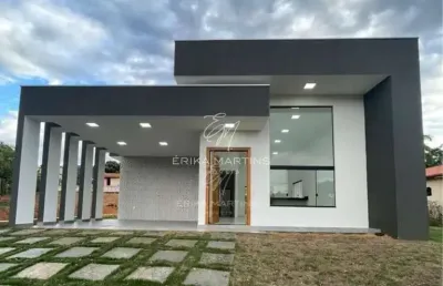 Casa com 3 quartos à venda no Centro, Matozinhos 