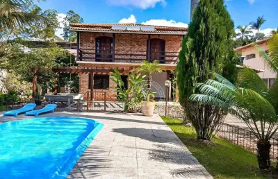 Casa com 5 quartos à venda, 238 m² por r$ 989.000 - previdenciários - juiz de fora/mg