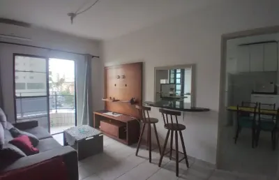 Oportunidade!!! amplo apartamento á venda no centro - r$ 330 mil  á 80mts da praia!!