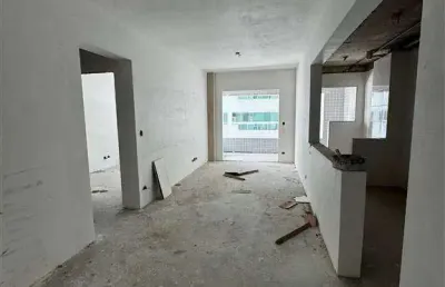 440mil apartamento há 150metros do mar da praia da ocian 2 quartos um suite lazer completo