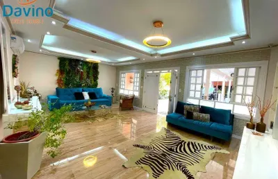 1700milhao - casa alto padrão lado praia 4 suites closet 4 vagas espaço gourmet e piscina 450metros do mar.