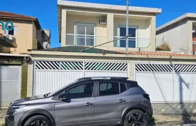 420 mil -  lindo e amplo sobrado com 3 quartos, sendo1 suíte com sacada, no pq são vicente.