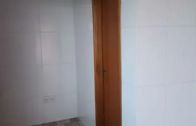Casa com 3 quarto(s) e 2 banheiro(s) para alugar, 80 m² por r$ 1430 / mês