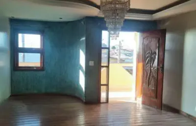 Casa com 3 quarto(s) e 4 banheiro(s) para alugar, 300 m² por r$ 3500 / mês