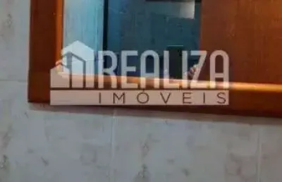 Apartamento com 3 quarto(s) e 2 banheiro(s) para alugar, 100 m² por r$ 1236 / mês