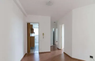 Apartamento com 2 quarto(s) e 1 banheiro(s) para alugar, 65 m² por r$ 1600 / mês