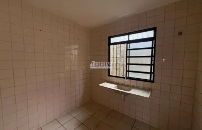 Casa com 2 quarto(s) e 1 banheiro(s) para alugar, 103 m² por r$ 1750 / mês