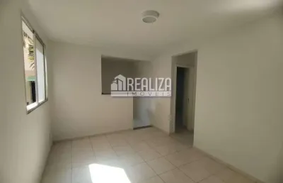 Apartamento com 2 quarto(s) e 1 banheiro(s) para alugar, 50 m² por r$ 1060 / mês