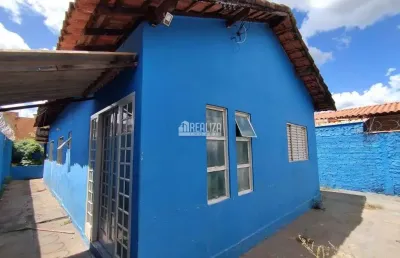 Casa com 2 quarto(s) e 1 banheiro(s) para alugar, 0 m² por r$ 1350 / mês