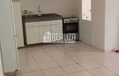 Apartamento com 2 quarto(s) e 1 banheiro(s) para alugar, 100 m² por r$ 1980 / mês
