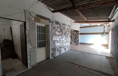 Casa com 2 quarto(s) e 1 banheiro(s) para alugar, 80 m² por r$ 1236 / mês