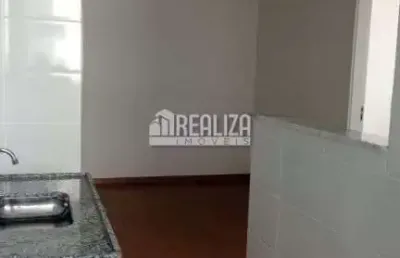 Apartamento com 2 quarto(s) e 1 banheiro(s) para alugar, 50 m² por r$ 1384 / mês
