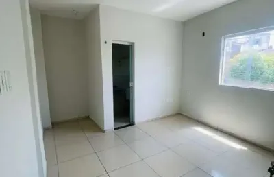 Apartamento com 3 quarto(s) e 2 banheiro(s) para alugar, 60 m² por r$ 1100 / mês