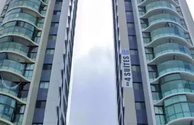 Apartamento com 4 quarto(s) e 5 banheiro(s) para alugar, 136 m² por r$ 7500 / mês