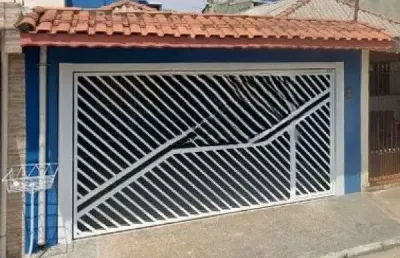 Casa com 3 quarto(s) e 2 banheiro(s) para alugar, 100 m² por r$ 2600 / mês