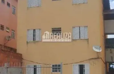Apartamento com 2 quarto(s) e 1 banheiro(s) para alugar, 50 m² por r$ 804 / mês