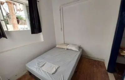 Apartamento com 1 quarto(s) e 1 banheiro(s) para alugar, 25 m² por r$ 1300 / mês