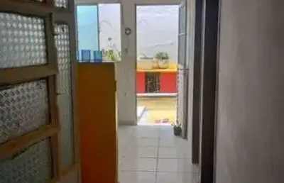 Apartamento com 2 quarto(s) e 1 banheiro(s) para alugar, 48 m² por r$ 770 / mês