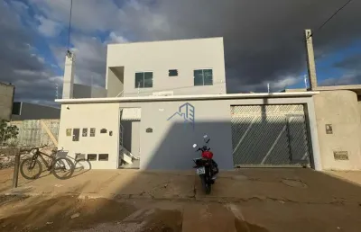 Apartamento com 2 quartos para alugar na irerê, 385, felícia, vitória da conquista por r$ 1.000