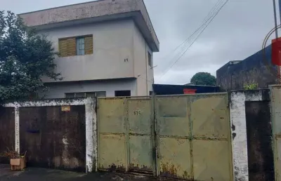 Sobrado para fins residencial ou comercial, terreno de 250 m² area útil 168 m²
