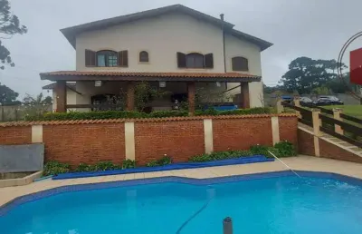 Chácara em ibiúna, casa com 4 suítes, 3 salas, 7,000m² area e 500m² de construção