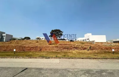 Lote de 1000m² com excelente topografia à venda, condomínio valle da serra em betim.