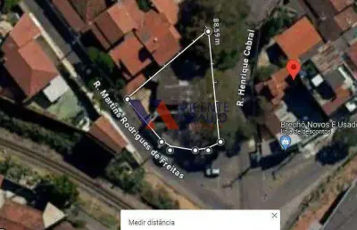 Área de 480m² com duas lojas a venda, bairro chácara em betim.