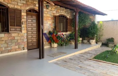 Casa residencial/comercial à venda no brasiléia betim