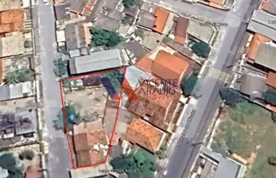 Lote de 595m² com 35m de frente - ideal para investimento em casas geminadas ou torre