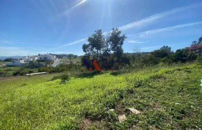 Lote com 437m² à venda no bairro guarujá mansões, em betim.