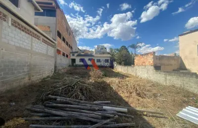 Terreno à venda na Rua Distrito Federal, Senhora Das Graças, Betim