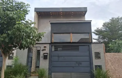 Casa com 3 quartos à venda na Rua Sucupira, 100, Parque dos Laranjais, Campo Grande