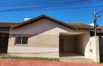 Linda casa térrea em condomínio fechado no rita vieira
