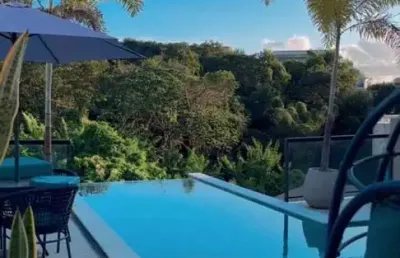 Casa em condomínio fechado com 4 quartos à venda na rua das azaléias, alphaville ii, salvador por r$ 3.700.000