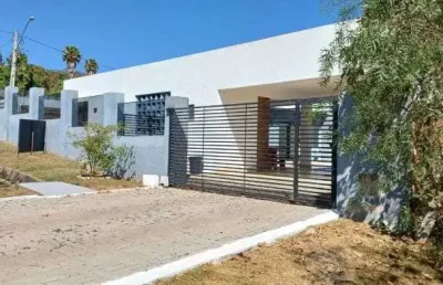 Vendo belíssima casa térrea 03 quartos no condomínio quintas do sol !!! 1.350.000 !!!