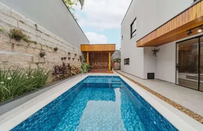 Casa com 4 quartos à venda na Rua Visconde de Mauá, América, Joinville