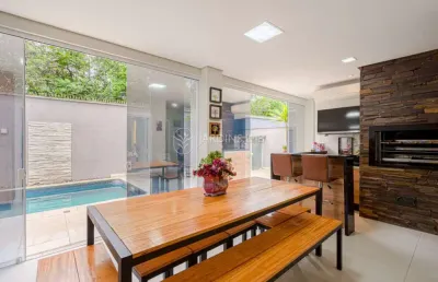 Casa em condomínio fechado com 3 quartos à venda na Rua Alceu Koehntopp, América, Joinville