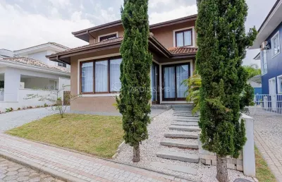Casa com 4 quartos à venda na Rua Adalberto Schmalz, Glória, Joinville