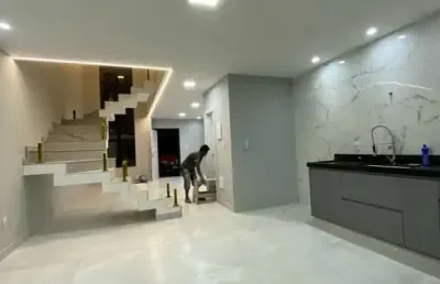 Casa com 3 quartos à venda na Rua São Marcos, 45, Jardim Vitória, Macaé