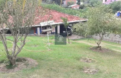 Casa no loteamento figueiras, nova cidade, rio das ostras/rj
