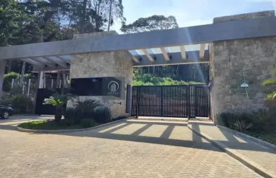 Seu sonho de viver com luxo e natureza no condomínio mais desejado de teresópolis