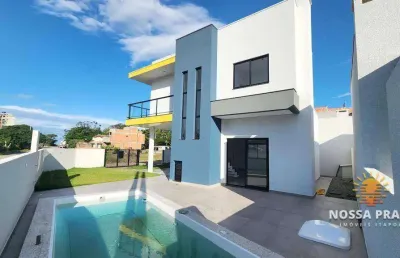 Sobrado (200 metros do mar) com 3 dormitórios à venda, 129 m² por r$ 835.000 - mariluz - itapoá/sc