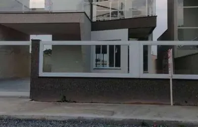 Sobrado com 3 dormitórios à venda, 187 m² por r$ 1.000.000,00 - mariluz - itapoá/sc