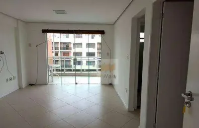 Apartamento com 1 dormitório à venda, 68 m² - braga - cabo frio/rj