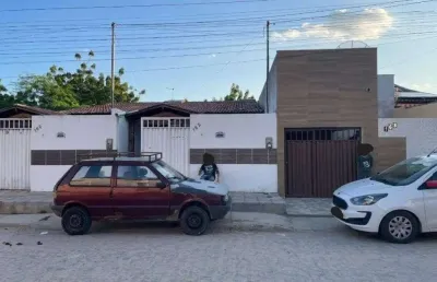 Casa com 2 quartos à venda na Rua Antônio Torres De Morais, 162, Monte Castelo, Patos