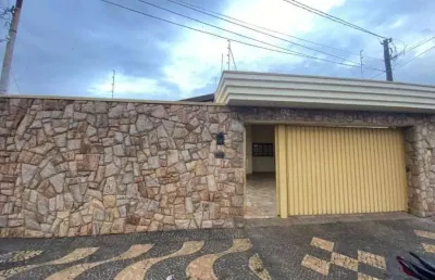 Casa com 3 quartos à venda na Rua Vitório Batistella, 182, Jardim Campestre, Araras