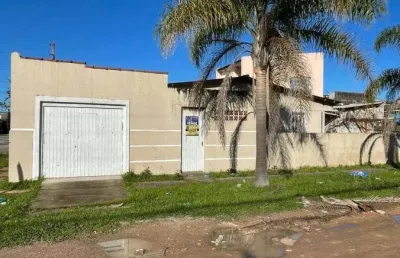 Casa com 2 quartos à venda na Rua Allan Kardec, 332, Fragata, Pelotas