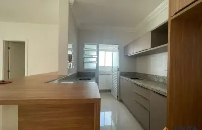 Apartamento de 3 quartos, sendo 1 suíte e 2 vagas de garagem à venda em florianópolis/sc.